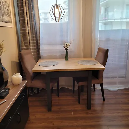 Apartament Z Oddzielna Sypialnia Appartamento Elblag